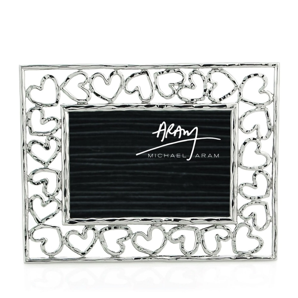 Michael Aram nickel heart frame 5x7 photo new in box